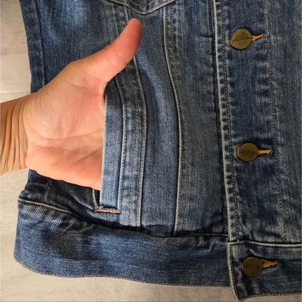 Vtg Y2K Abercrombie Kids Distressed Trucker Style Jean Jacket Size XL